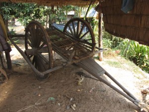 Cambodja, Met de handkar.