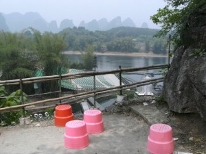 De illigale plek om de voorstelling te bekijken.