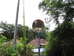 Gespiegeld op de scooter of toch niet?