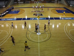 Een korfbalwedstrijd.