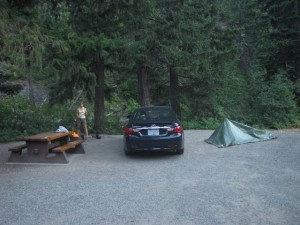 Kamperen in een frietzaktent bij 4 graden.