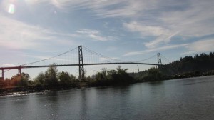 Lions Gate Bridge bij daglicht