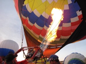 Onze ballon wordt opgeblazen