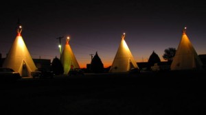 Wigwammen bij nacht
